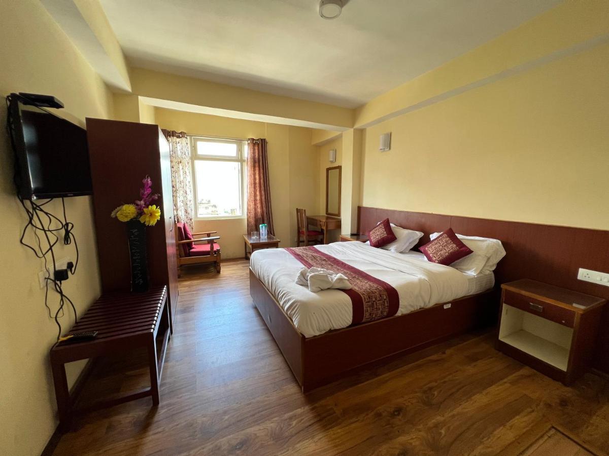 Khandroling Hotel Gangtok Bagian luar foto