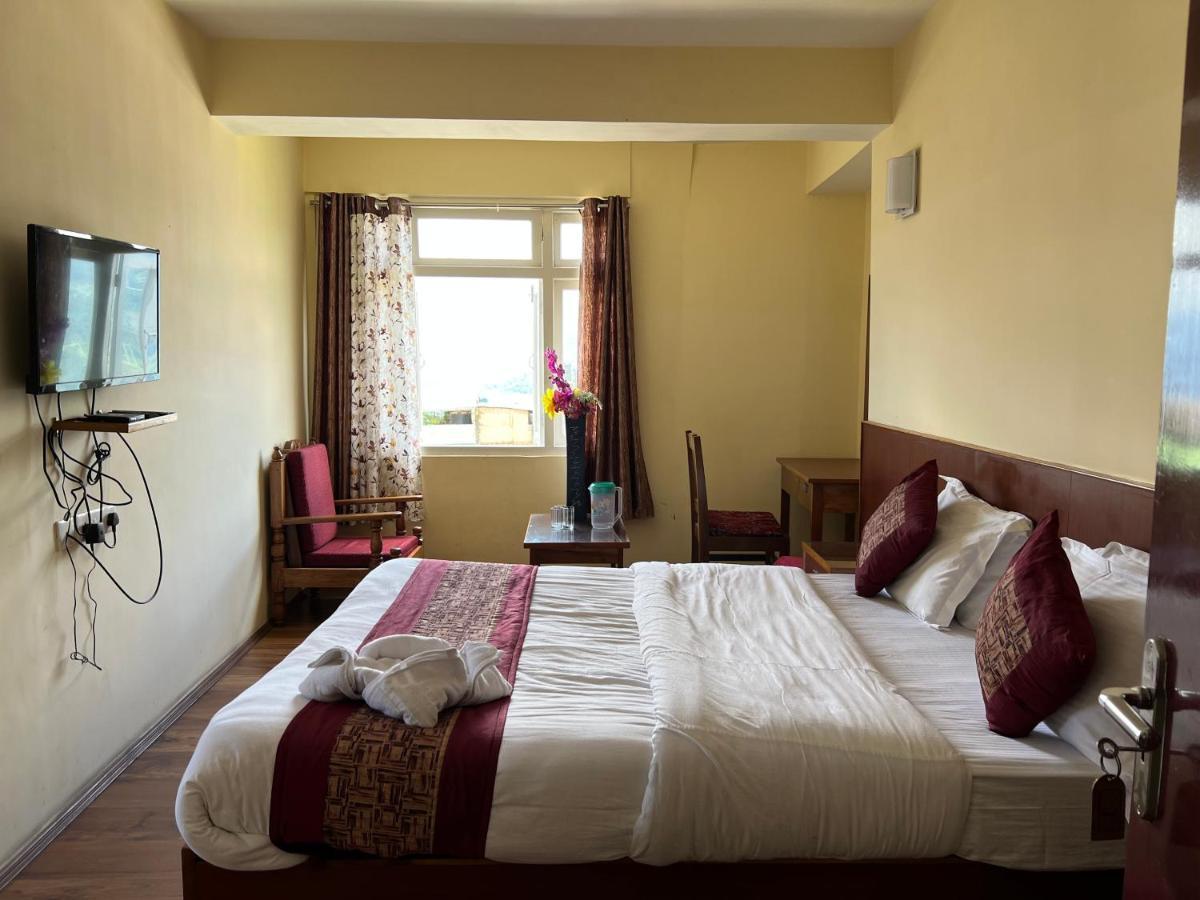 Khandroling Hotel Gangtok Bagian luar foto